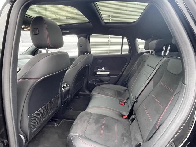 Mercedes-Benz EQA 250+ AMG | Panoramadak | 360° Camera | Night pakket | Elektrisch Verstelbare Stoelen + Memory | Dodehoekassistent | Advanced Sound System | Apple CarPlay | Android Auto | Sfeerverlichting | Stoelverwarming