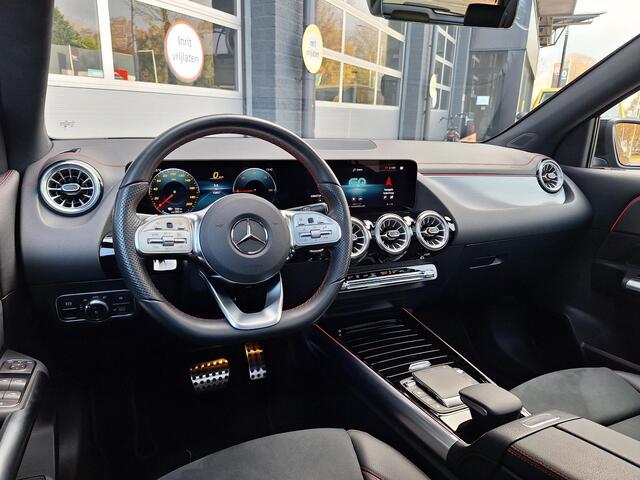 Mercedes-Benz EQA 250+ Business Edition 71 kWh | AMG Line | Panoramadak | Night pakket | Memory pakket | 360° Camera | Dodehoekassistentie | Sfeerverlichting | Keyless-GO | Elektrische achterklep