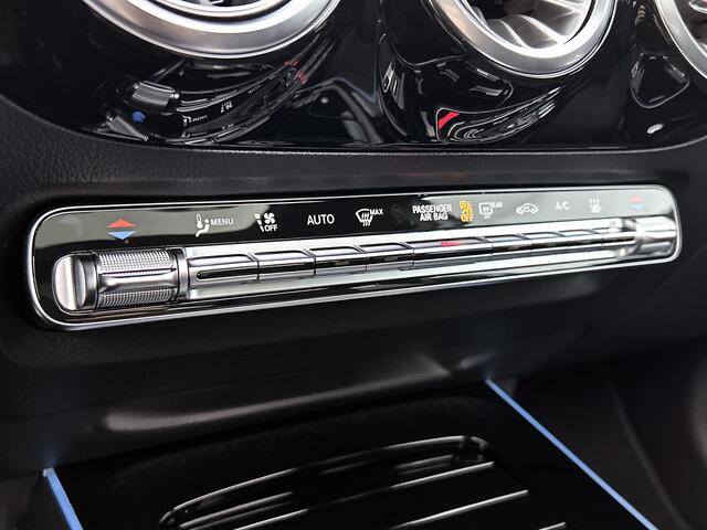 Mercedes-Benz EQA 250+ Business Solution AMG 71 kWh | Nightpakket | 20 inch AMG velgen zwart | Augmented reality | Panoramaschuifdak | Memorypakket | Smartphone integratie | GUARD 360° Voertuigbescherming Plus | Head-up display | 360° camera |