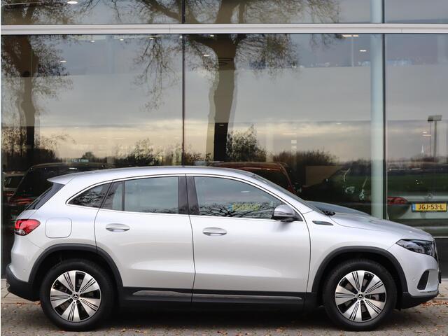 Mercedes-Benz EQA 250+ Luxury Line 71 kWh