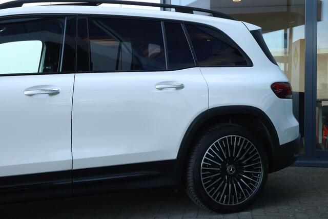 Mercedes-Benz EQB 300 4MATIC AMG Line 67 kWh