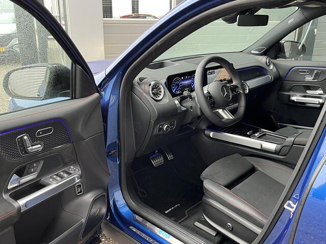 Mercedes-Benz EQB 250+ AMG Line | Premium Pakket | Night Pakket | Winter Pakket | Rijassistentiepakket | Panoramadak | Trekhaak | Elektrisch Verstelbare Stoelen + Memory | Burmester Surround Sound | 360° Camera | Head-up Display | Apple CarPlay | Android Auto