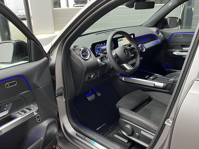 Mercedes-Benz EQB 250+ AMG Line | Mat Grijs | Night Pakket | Panoramadak | Dodehoekassistent | Donkergetint Glas Achter | Apple CarPlay | Android Auto | Advanced Sound System | Sfeerverlichting | Stoelverwarming | Verschuifbare Achterstoelen
