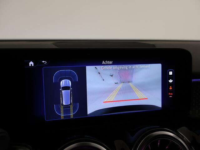 Mercedes-Benz EQB 250+ Business Line 7p. 71 kWh | Parkeerpakket met 360°-camera | GUARD 360° Voertuigbescherming Plus | EASY PACK achterklep | Extra USB-poorten | Dodehoekassistent | Sfeerverlichting | Verwarmde stoelen vooraan |