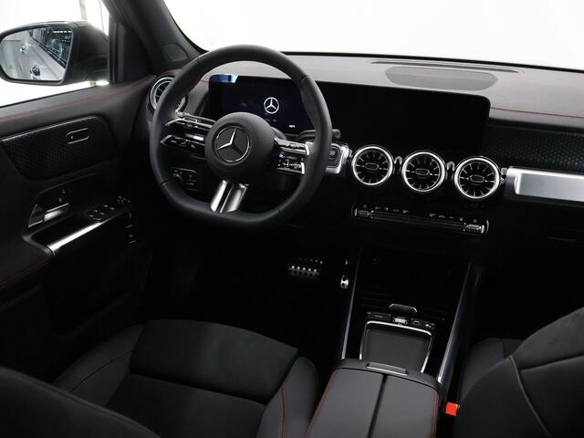 Mercedes-Benz EQB 250+ AMG Line l Nightpakket l Panoramadak 250+ AMG Line 71 kWh