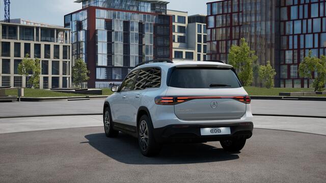 Mercedes-Benz EQB 250+ AMG Line LIMITED 71 kWh | Nightpakket | Parkeerpakket met achteruitrijcamera | KEYLESS-GO comfort pakket | Premium pakket | EASY PACK achterklep | Verwarmde stoelen vooraan | Dodehoekassistent |