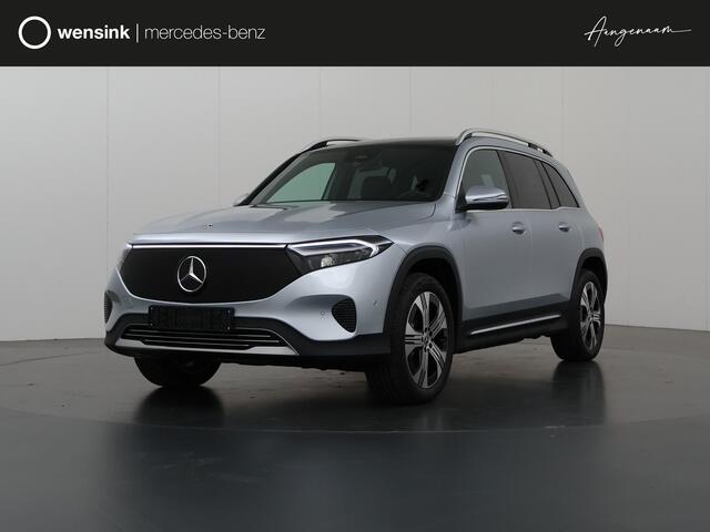Mercedes-Benz EQB 250+ Luxury Line 71 kWh | Winter-pakket | Elektrisch verstelbare stoelen | 360 graden camera | Elektrisch bedienbaar panorama-dak