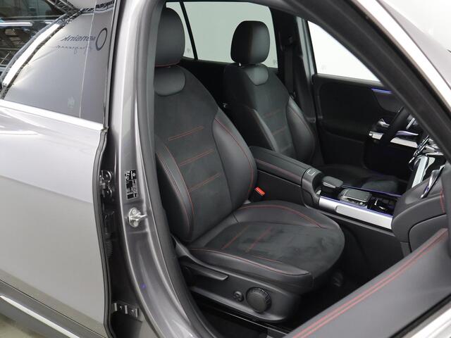 Mercedes-Benz EQB 350 4MATIC AMG Line 67 kWh | Sfeerverlichting | High Performance Led | Stoelverwarming |