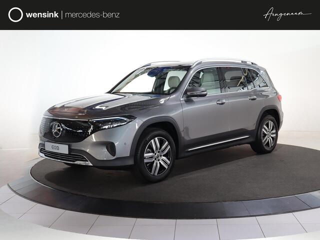 Mercedes-Benz EQB 250+ Luxury Line 7p. 71 kWh | 7-zitter | Memory stoelen | Sfeerverlichting | Panoramadak