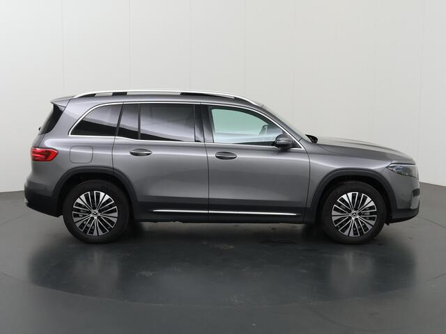 Mercedes-Benz EQB 250+ Business Line 7persoons 71 kWh | Panoramadak | Sfeerverlichting | Stoelverwarming |