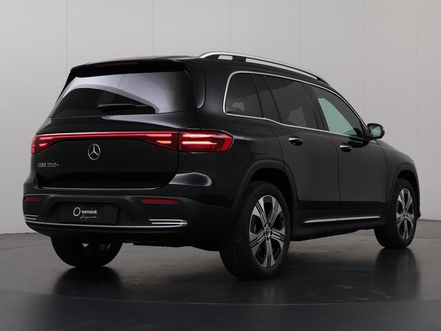 Mercedes-Benz EQB 250+ Luxury Line | Panoramadak | Memory voorstoelen | Winter pakket | 360°-camera