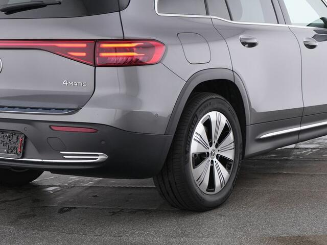 Mercedes-Benz EQB 300 4MATIC Luxury Line 67 kWh Trekhaak | Panorama Schuif-Kanteldak | Rijassistentiepakket | 360°-Camera | Sfeerverlichting | Stuur en Stoelverwarming. Inclusief 24 maanden MB Certified garantie voor Europa.