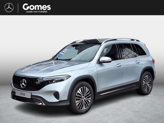 Mercedes-Benz EQB 250+ Business Solution Luxury | Panoramadak | Trekhaak | 360° Camera | Dodehoekassistent | Apple CarPlay | Android Auto | Donkergetint Glas Achter | Verschuifbare Achterbank | Sfeerverlichting | Stoelverwarming | Elektrische Achterklep | 17% bijtelling*