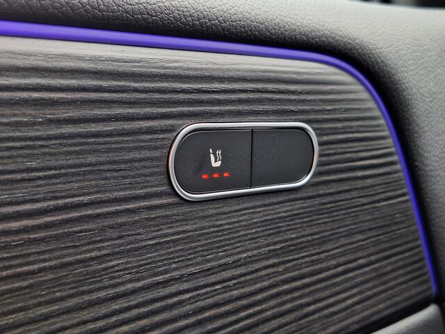 Mercedes-Benz EQB 250+ Business Solution Luxury | Panoramadak | Trekhaak | 360° Camera | Dodehoekassistent | Apple CarPlay | Android Auto | Donkergetint Glas Achter | Verschuifbare Achterbank | Sfeerverlichting | Stoelverwarming | Elektrische Achterklep | 17% bijtelling*