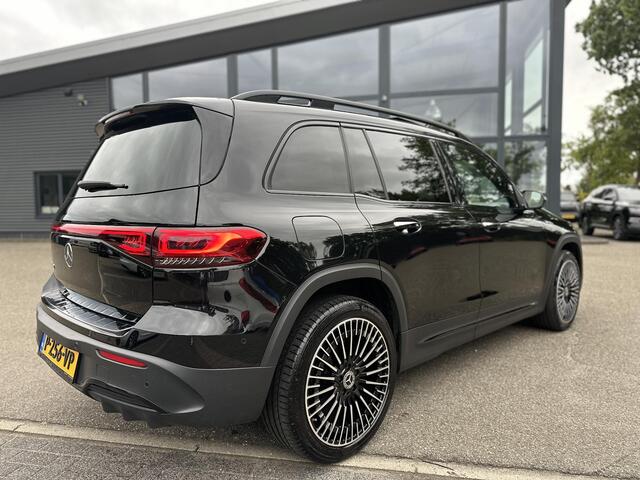 Mercedes-Benz EQB 250 AMG Line 7p. 67 kWh PANORAMADAK | ELECTR STOELEN+geheugen | AMBILIGHT | ADAPTIVE CRUISE | HEAD UP | MEGA COMPLEET!