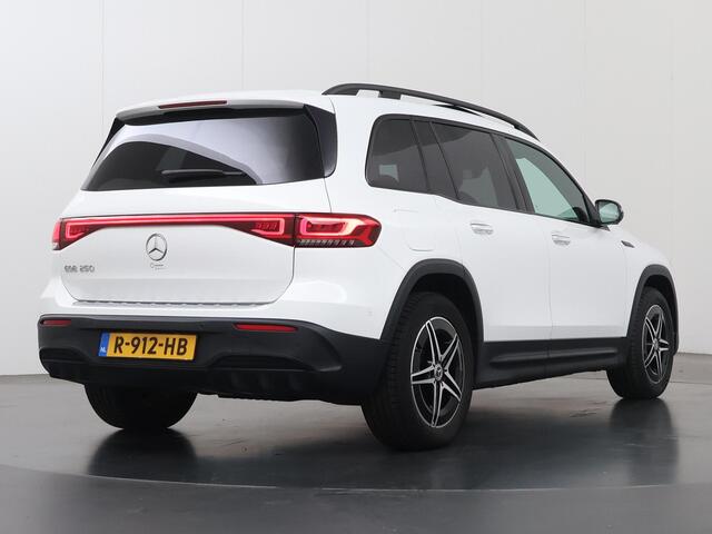 Mercedes-Benz EQB 250 AMG Line 67 kWh | Rijassistentiepakket | Panoramadak | Headup | Lederen bekleding | Stoelventilatie |