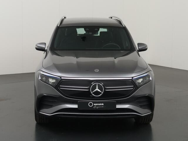 Mercedes-Benz EQB 250 AMG Line 67 kWh | Elektrische achterklep | Stoelverwarming | Augmented reality |
