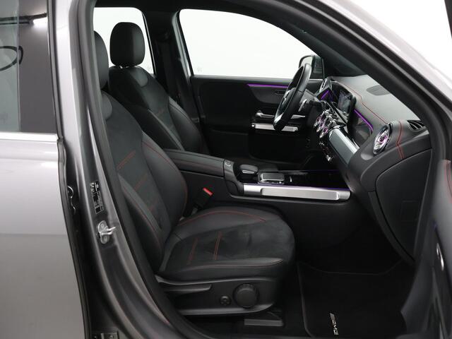 Mercedes-Benz EQB 250 AMG Line 71 kWh | Augmented reality | Stoelverwarming | Elektrische achterklep |