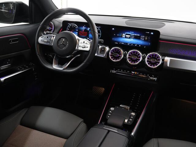 Mercedes-Benz EQB 300 4MATIC Luxury Line 67 kWh | Night | 360 graden camera | Stoelverwarming | Sfeerverlichting |