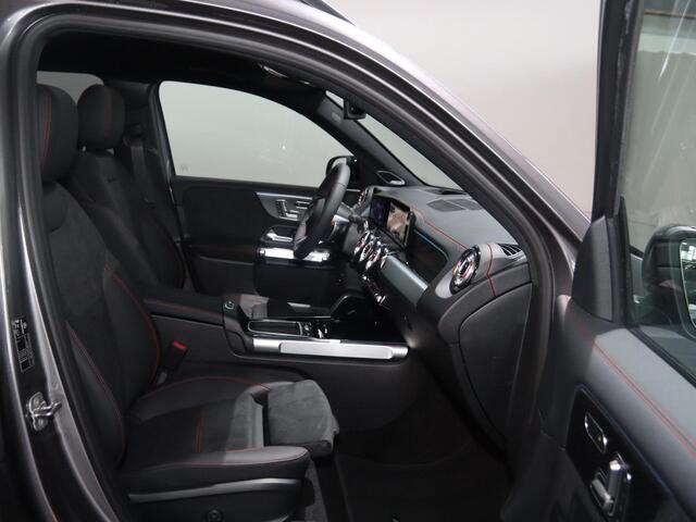 Mercedes-Benz EQB 250+ Business Solution AMG 71 kWh | Panoramaschuifdak | Dodehoekassistent | DAB+ | Led-Koplampen | 360° camera |