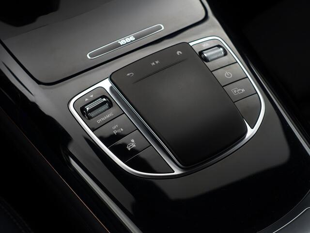 Mercedes-Benz EQC 400 4MATIC 1886 Edition 80 kWh- Stoelmassage, Schuifdak, Head Up, Sfeerverlichting, 360 Camera, Carplay