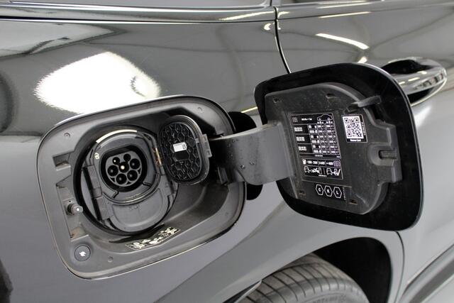 Mercedes-Benz EQC 400 4MATIC Premium Plus AMG Line 80 kWh, Elec-trekhaak, Burmester schuifdak-distronic-memory-verwarmde stoelen-surround-camera-leder-keyless-go