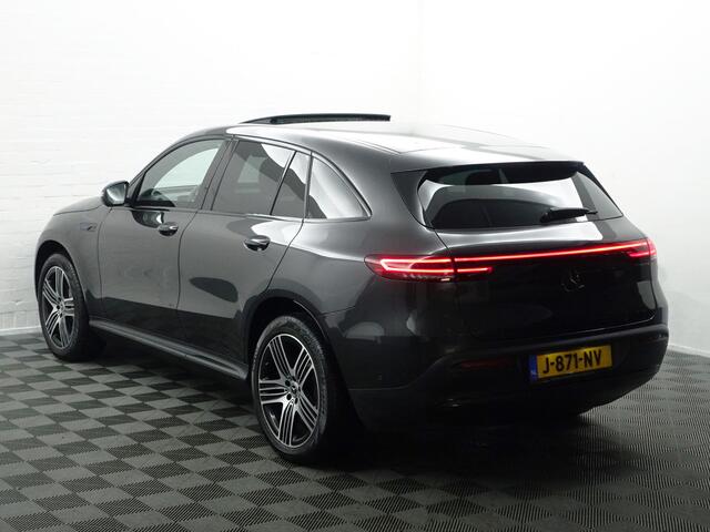 Mercedes-Benz EQC 400 4MATIC Night Edition 80 kWh Aut- Schuifdak, Sfeerverlichting, Standkachel, Park Assist, Park Pilot, Xenon Led, Carplay