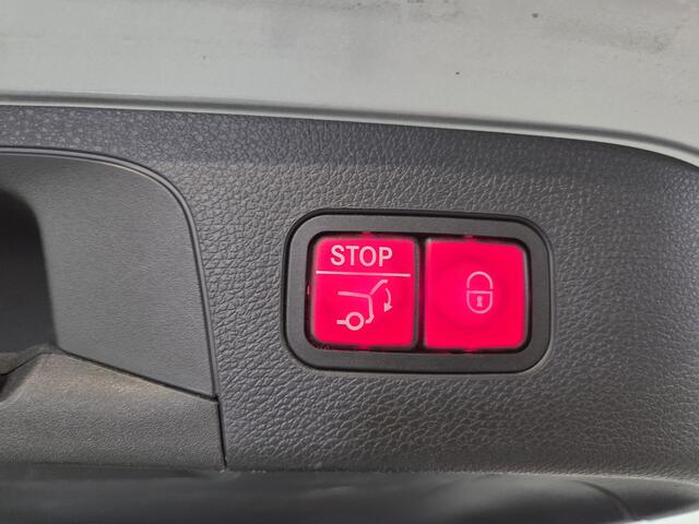 Mercedes-Benz EQC 400 4MATIC Premium Plus 80 kWh | AMG | Pano | Leder |*