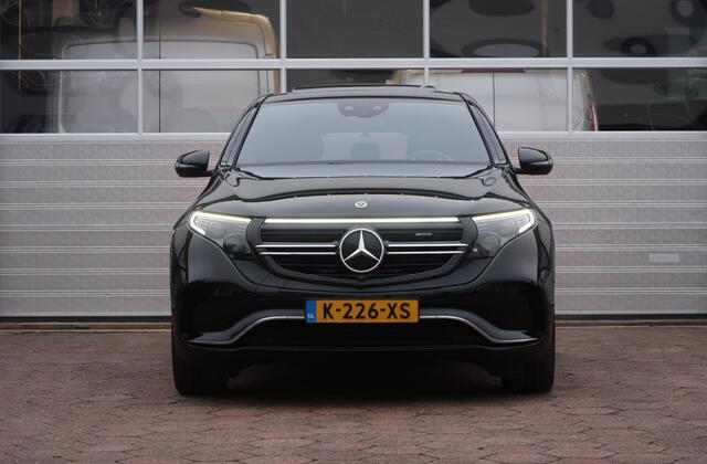Mercedes-Benz EQC 400 4MATIC Business AMG 80 kWh PANO/ CAMERA/ LEDER/ TREKHAAK/ ETC.