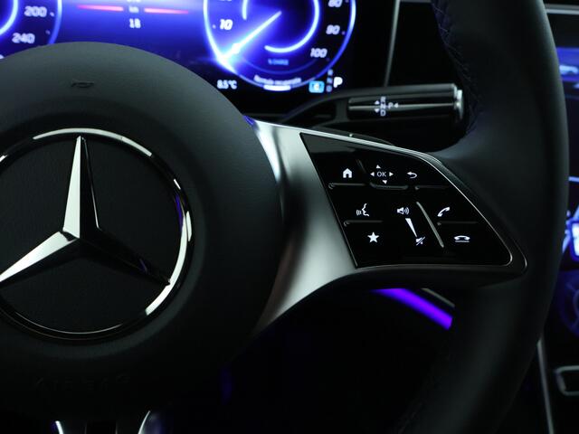 Mercedes-Benz EQE 300 Business Solution 90 kWh | Rijassistentiepakket | Trekhaak | Parkeerpakket met achteruitrijcamera | KEYLESS GO-pakket | USB-pakket Plus | GUARD 360 ° Vehicle protection | Business Plus Pack | Dodehoekassistent |