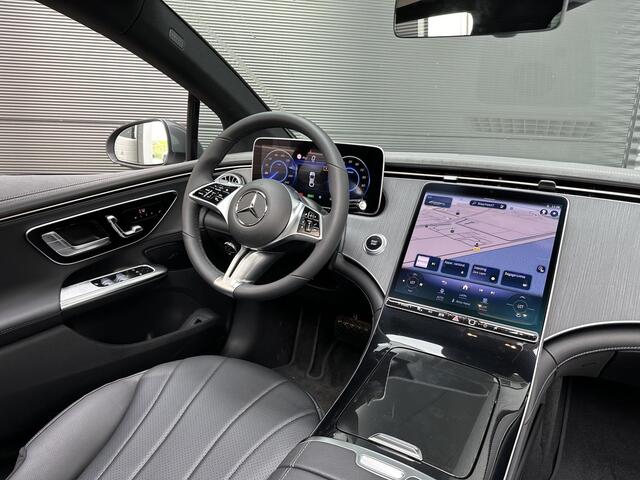 Mercedes-Benz EQE 300 Luxury Line | Panoramadak | Luchtvering | Achteruitrijcamera | Memorystoelen Verwarmd | Sfeerverlichting | Apple & Android Carplay