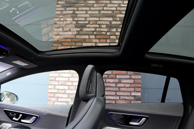 Mercedes-Benz EQE 300 Premium AMG Line 89 kWh | Hyperscreen | Airmatic | Achterasbesturing | Distronic+ | Stoelventilatie | Burmester | HUD | Verwarmd Stuurwiel | Digital Light | Panoramadak | Warmtepomp |