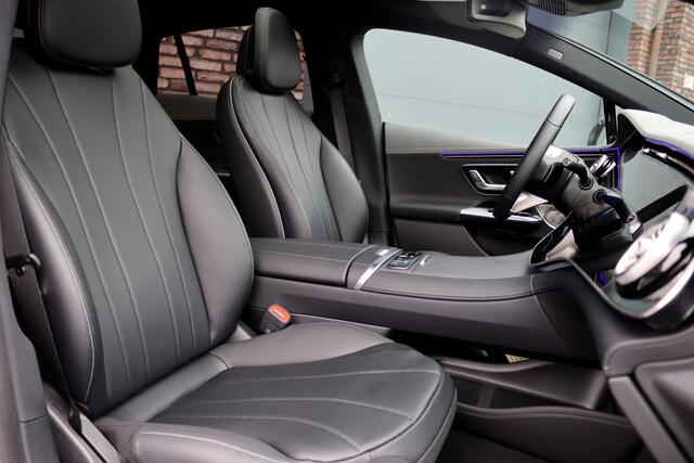 Mercedes-Benz EQE 300 Premium AMG Line 89 kWh | Hyperscreen | Airmatic | Distronic+ | Memory | Burmester | Digital Light | Panoramadak | Warmtepomp | Surround Camera | Augmented Reality | Leder | Keyless Go |