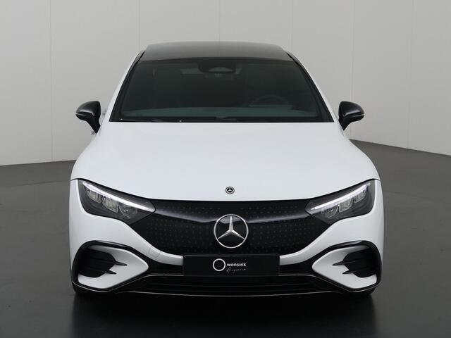 Mercedes-Benz EQE 300 Sport Edition | AMG Line | Panoramadak | Nightpakket | Rijassistentiepakket | Luchtvering | Winter pakket | Premium sfeerverlichting | 21 Inch Mulitspaaks