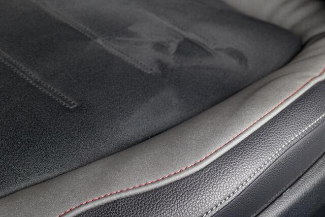 Mercedes-Benz EQE Limousine 350 AMG-Line 89 kWh Panorama dak | Achterasbesturing