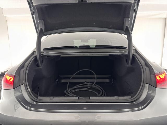 Mercedes-Benz EQE 350+ Launch Edition AMG Line 91 kWh [ 3-Fase ] Aut. *PANO | BURMESTER | ADAPTIVE-CRUISE | BLINDSPOT | 1/2LEATHER | FULL-LED | AMBIENTL-LIGHT | MEMORY-PACK | DIGI-COCKPIT | SPORT-SEATS | CAMERA | KEYLESS | DAB+ | CARPLAY | 19''ALU*