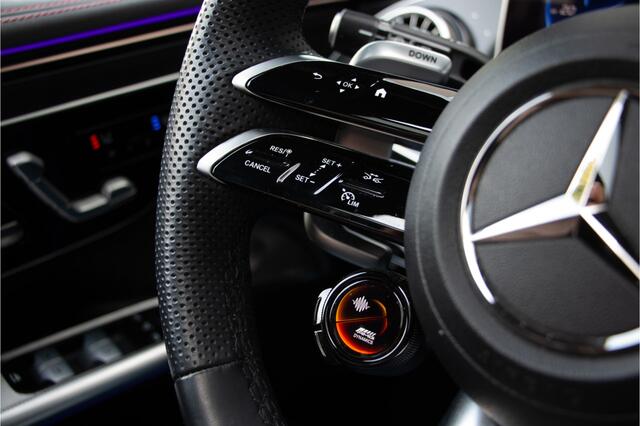 Mercedes-Benz EQE SUV 43 AMG 4MATIC+ 476PK | 360 Cam | ACC | Lane & Side Assist | Burmester | Luchtvering | Pano | Head Up | Ventilatie Stoelen | Treeplanken | Achterasbesturing | NL Auto | Dynamic Select | Keyless entry | 82.603 EX btw | Led | Ambiance verlichting | Multi