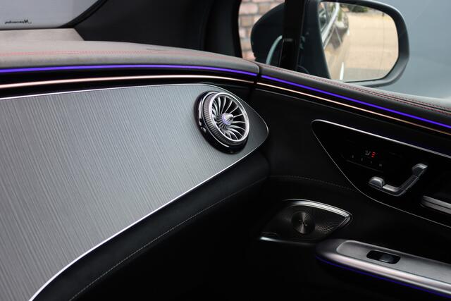 Mercedes-Benz EQE SUV 300 AMG Line 91 kWh | ex Btw. ¤ 59.500,- | Distronic+ | Memory | Panoramadak | Digital Light | Verwarmd Stuurwiel | Burmester | Warmtepomp | Keyless Go | Augmented Reality |