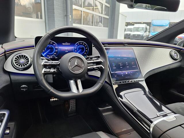 Mercedes-Benz EQE 350+ AMG Line 91 kWh | Panoramadak | Night pakket | Achteruitrijcamera | Memory pakket | Sfeerverlichting | Dodehoekassistentie | Keyless-GO | Elektrische achterklep