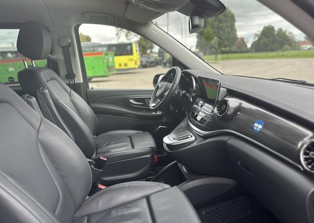 Mercedes-Benz EQV 300 L2 Avantgarde 90 kWh 8-Zitter 47.900 EX BTW Airmatic Leder LED Burmester 360 Camera