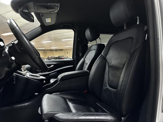 Mercedes-Benz EQV 300 L2 90kWh/ AMG Styling/ 2x Schuifdeur/ LED Koplampen/ 18'' LMV/ Vol Leder/ Elek. Kofferklep/ 360° Camera/ Sfeerverl./ Lane-Assist./ Apple + Android/ Elek. Stoelen + Memory/ Stoelverw.