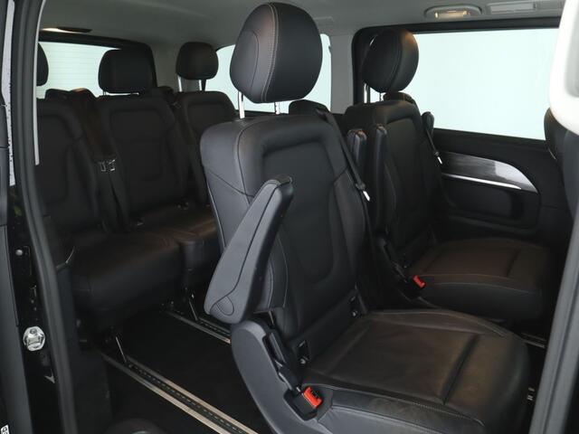 Mercedes-Benz EQV 300 L2 Avantgarde 90 kWh 42.900 EX BTW 7-zitter Leer EL. Schuifdeuren LED Navi Camera