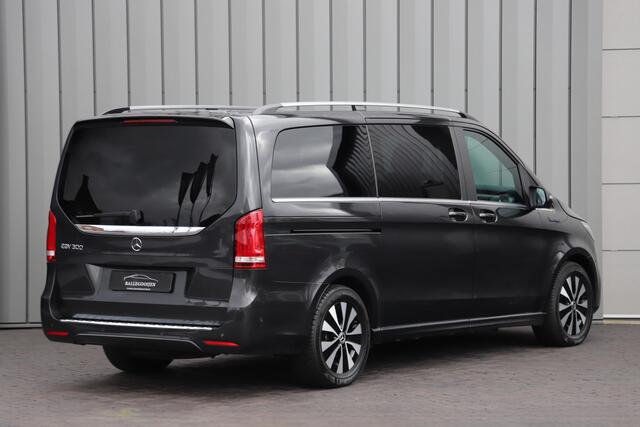 Mercedes-Benz EQV 300 AMG L2 90kWh | Sfeerverlichting | Burmester | Stoelkoeling | 2x Elektr. Schuifdeur | ILS | Memory | Leder | Standkachel | NL-Auto | 2021.