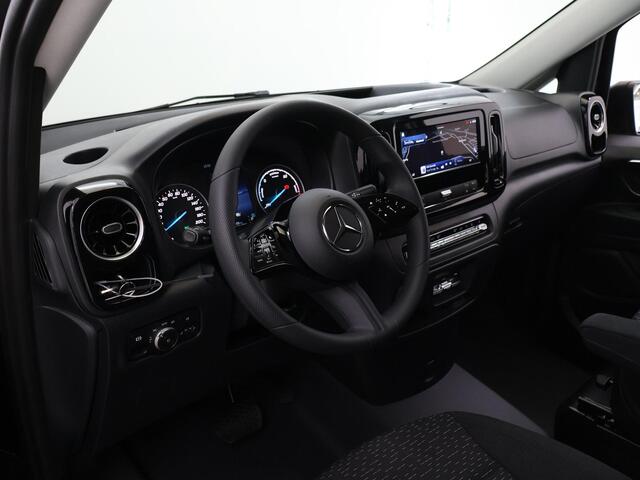 Mercedes-Benz EVITO TOURER 129 PRO L2 90 kWh | 360 camera | Stoelverwarming | 8 personen | Taxi ? |