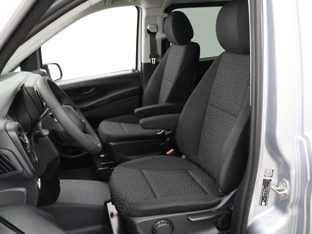 Mercedes-Benz EVITO TOURER 129 L2 PRO 90kWh | Snelladen 110 KWh | Achteruitrijcamera | Parkeerpakket | Comfortbestuurdersstoel | Dodehoekassistent | 8 Zitplaatsen | 360KM Range |
