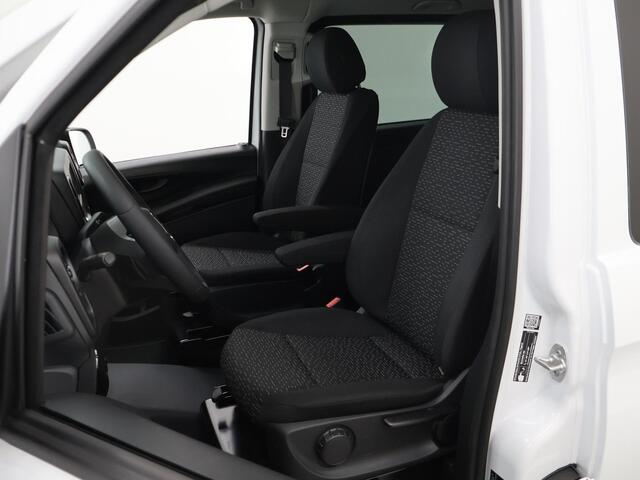 Mercedes-Benz EVITO TOURER 129 L2 PRO 90kWh | Snelladen 110 KWh | Achteruitrijcamera | Parkeerpakket | Comfortbestuurdersstoel | Dodehoekassistent | 8 Zitplaatsen |