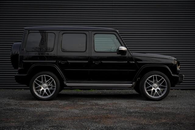 Mercedes-Benz G-KLASSE 400 d / AMG / 22'' / G manufaktur / Premium Plus / Massage / Burmester / Luchtvering
