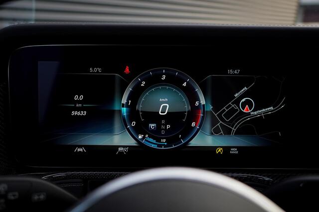 Mercedes-Benz G-KLASSE 400 d / AMG / 22'' / G manufaktur / Premium Plus / Massage / Burmester / Luchtvering