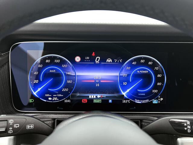 Mercedes-Benz G-KLASSE 580 met EQ-Technologie 116 kWh | SUPERIOR Line interieur | Comfortpakket | Radiatorgrille Black Panel | Nightpakket | Treeplanken | Logopakket in mat zwart | Zwart essenhout |