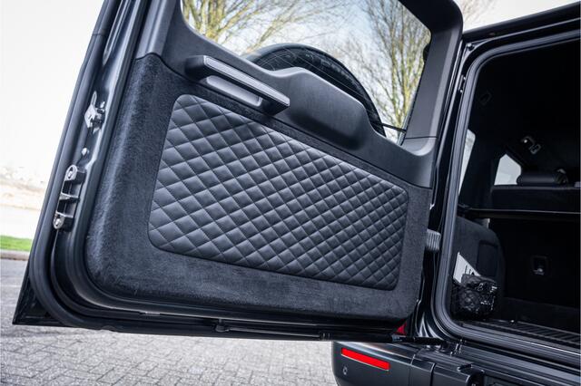 Mercedes-Benz G-KLASSE 63 AMG 585pk ** Manufaktur ** Burmester ** 22inch ** Designo Nachtzwart Magno ** PPF ** NL-auto!